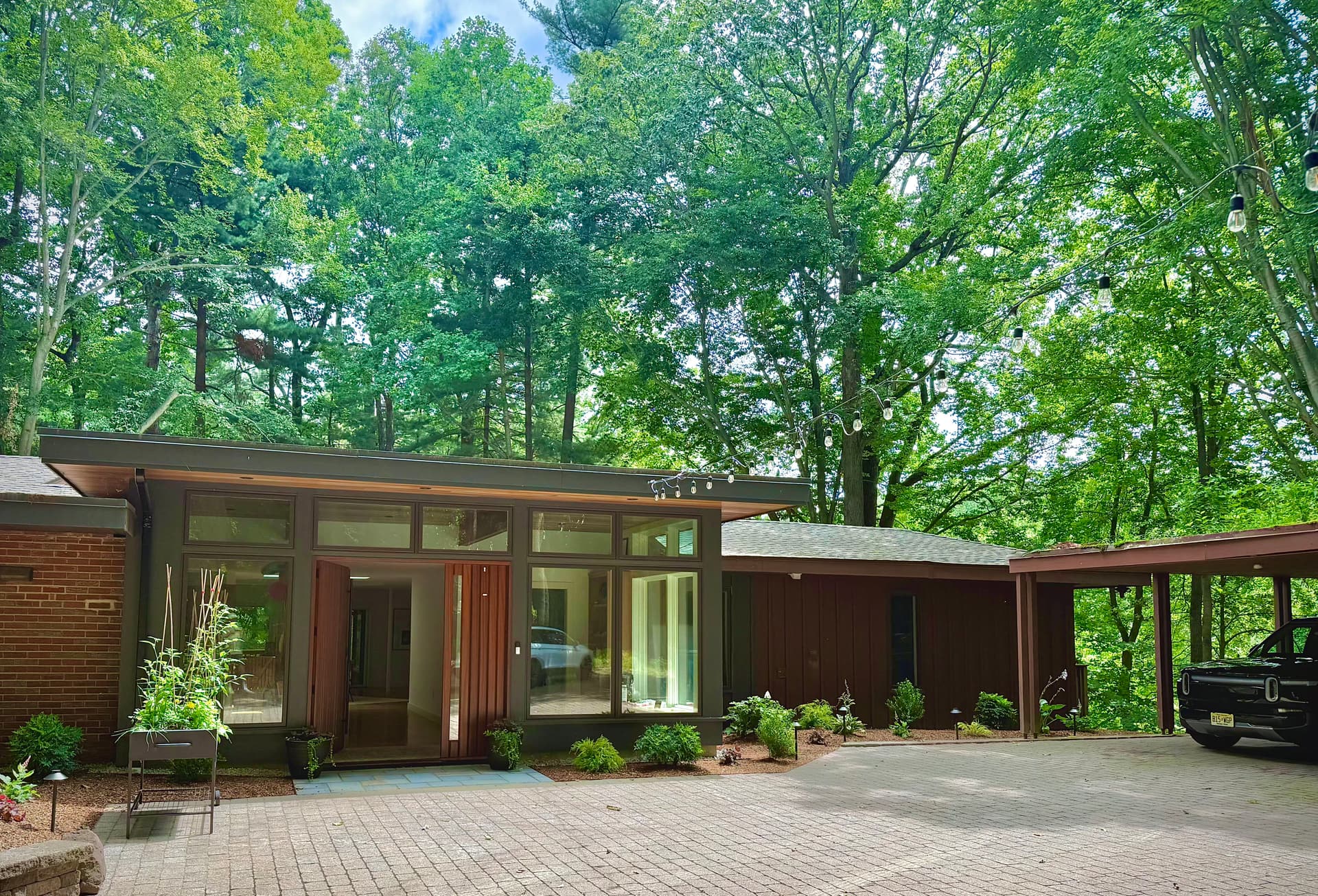 Gallery photos for Front Entrance Overhaul with Pavers, Bluestone and Landscape Lighting: Image #1