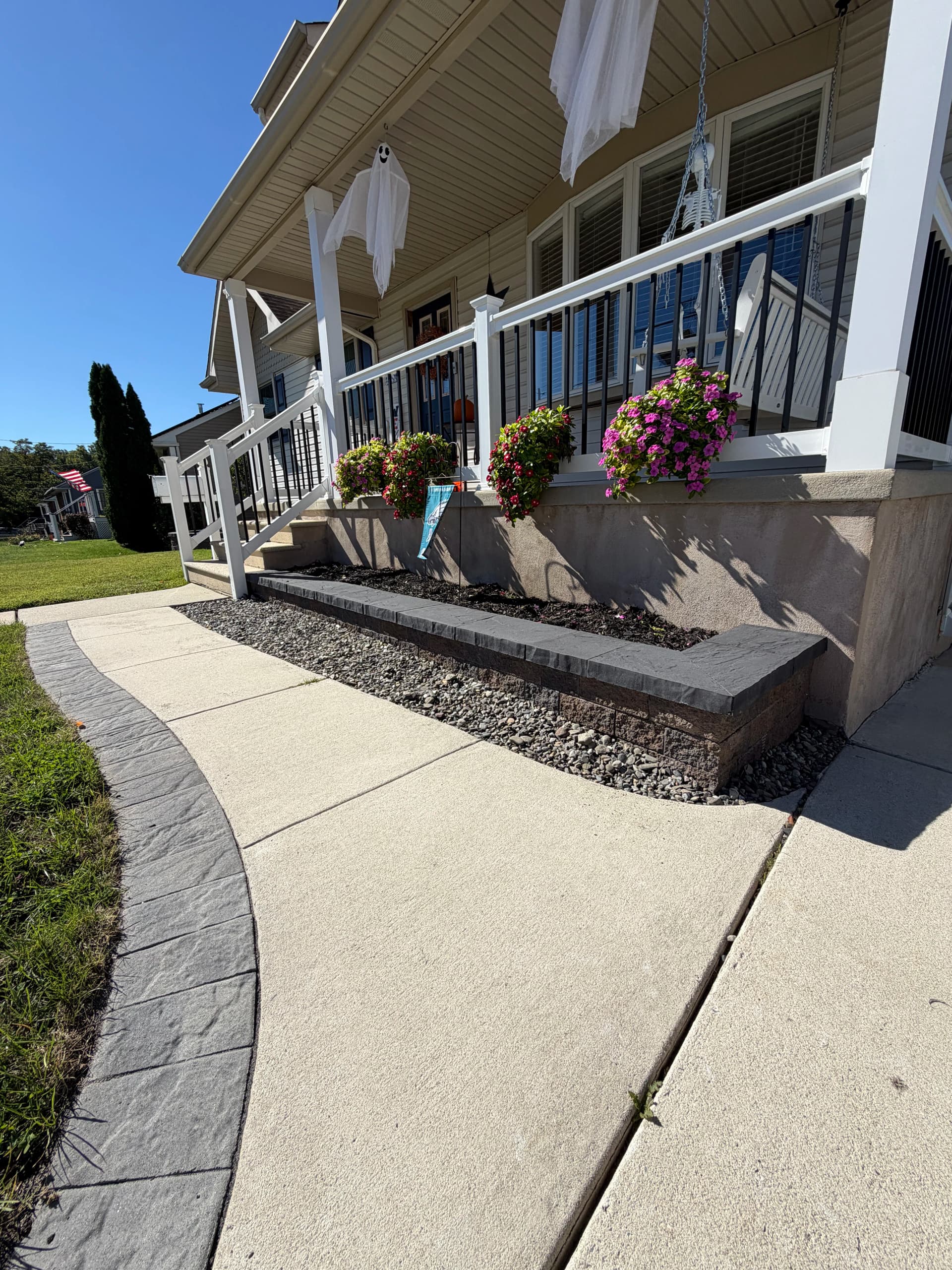Gallery photos for Curved Garden Wall and Paver Accent Boost South Jersey Curb Appeal: Image #1