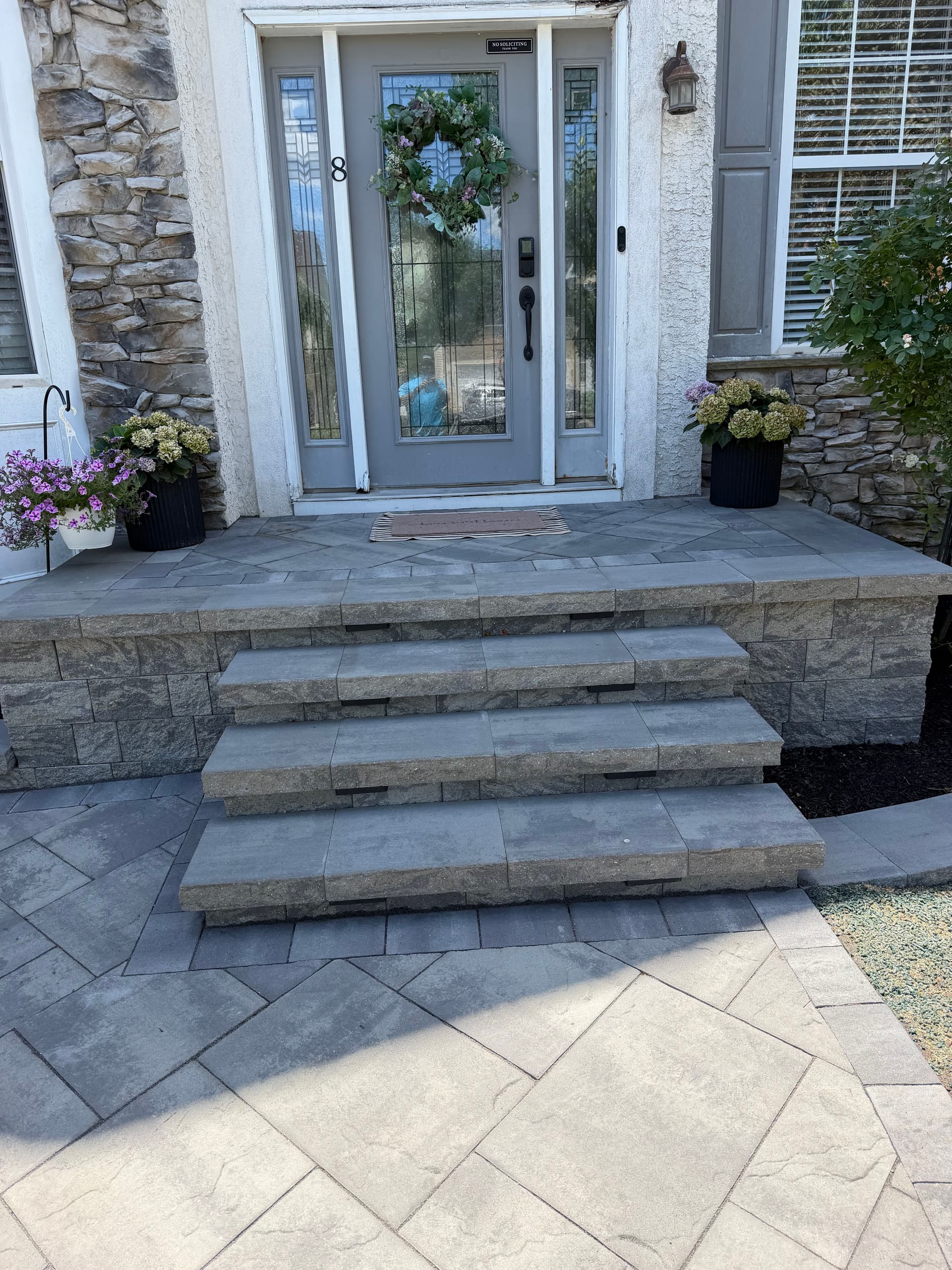 Gallery photos for Front Entry Hardscape and Lighting Overhaul in Sewell NJ: Image #4